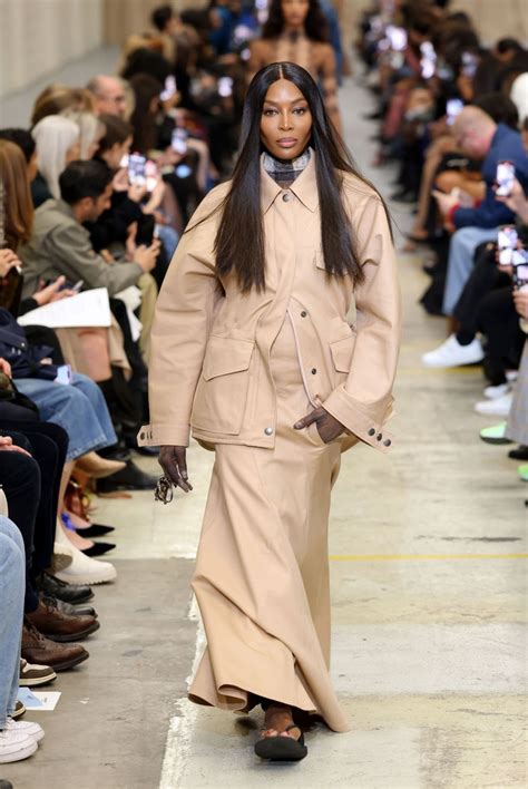 Naomi Campbell London fashion show